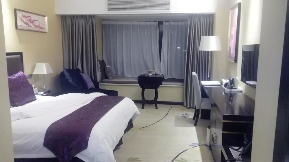 Yj Intl. Hotel Ta-mien-chen Bagian luar foto