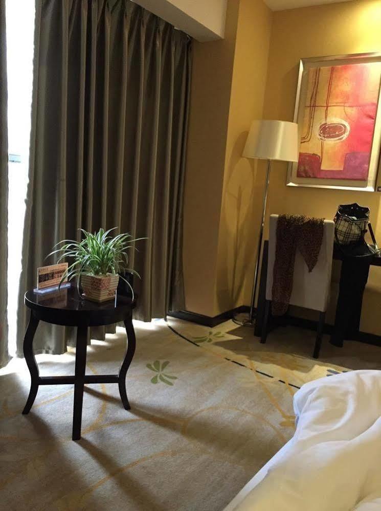 Yj Intl. Hotel Ta-mien-chen Bagian luar foto