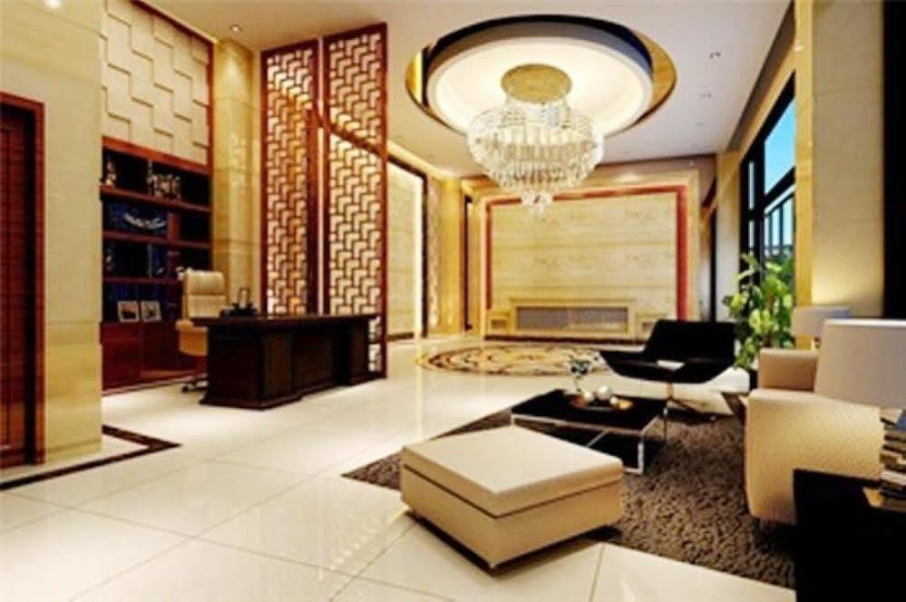 Yj Intl. Hotel Ta-mien-chen Bagian luar foto